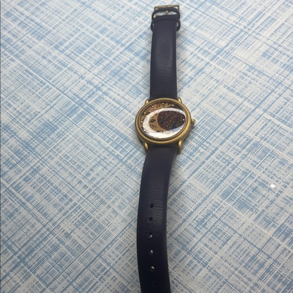 Metropolitan Museum of Art Collectors Peacock Design Watch new battery!!! main image 14